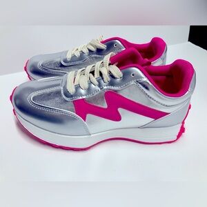 Yoki Women’s Athletic Sneakers, Size 8, Silver/Pink, NWOT